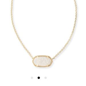 Kendra Scott pendent necklace